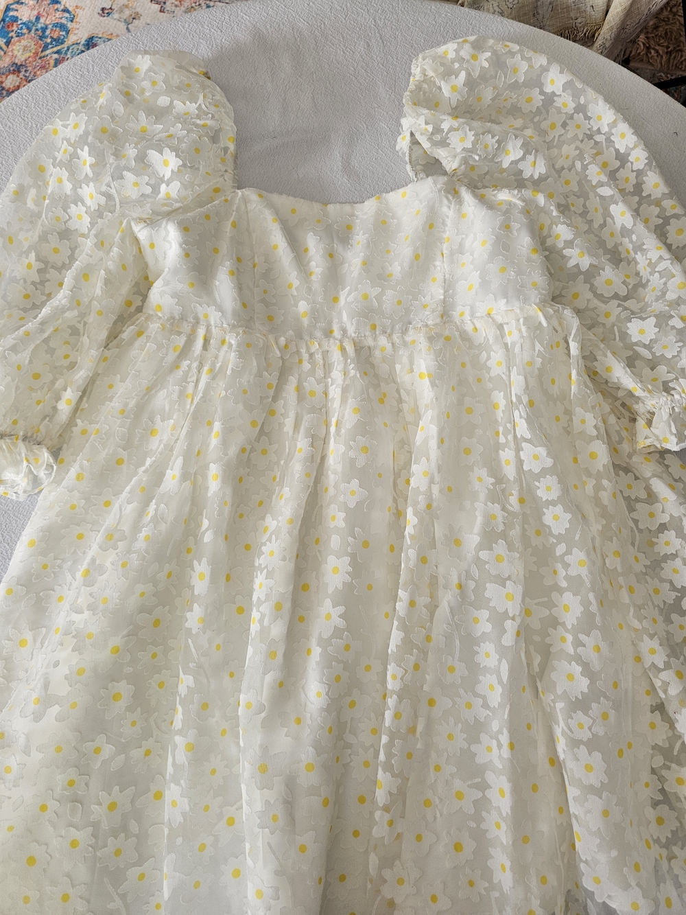 Vada Winter "Bina" White Daisy Babydoll Puff Sleeve Mini Dress – Size Large